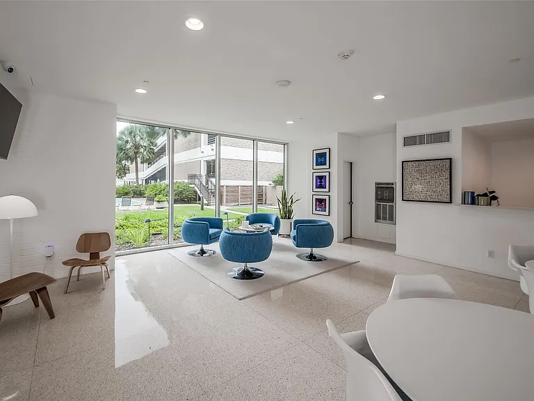 3600 Montrose Blvd #607 — Photo 10