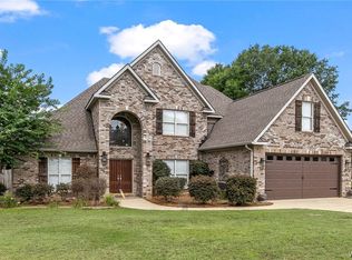 11956 Basswood Cir, Northport, AL 35475