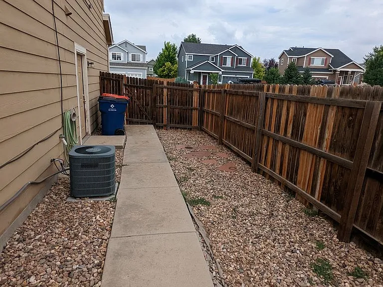 340 Andrew Dr — Photo 46