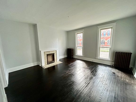 5th image of 338-40 E 9th St #1