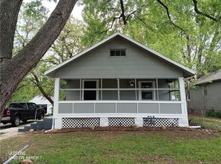 8116 Olive St, Kansas City, MO 64132