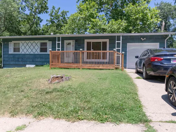 3837 SE Truman Ave, Topeka, KS 66609