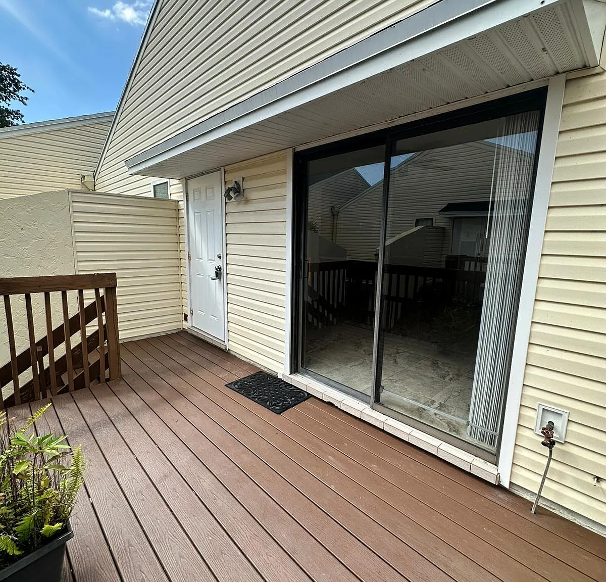 1 bed, 1.0 bath, 627 sqft, $1,780 — Photo 1