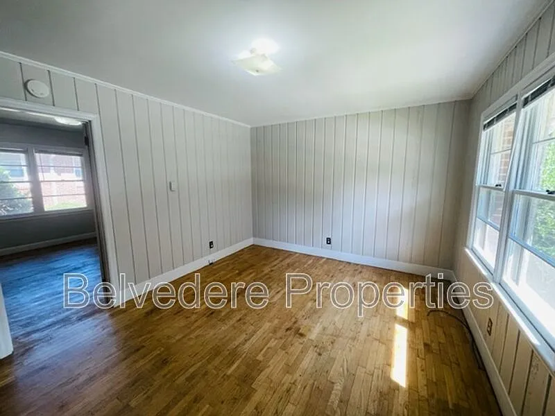 1 bed, 1.0 bath, 660 sqft, $900 — Photo 2