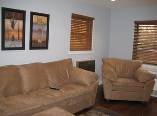 1 N Lewis Pl, Rockville Centre, NY 11570