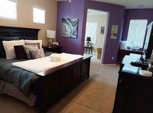 9320 Poseidon Valley Ave, Las Vegas, NV 89178