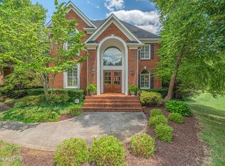 1840 Regents Park Rd, Knoxville, TN 37922
