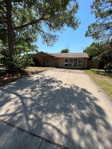 221 W Park St, Little Elm, TX, 75068