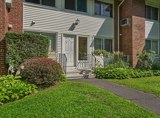 80 County St APT 1G, Norwalk, CT 06851