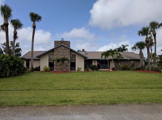 2486 SE Elston St, Port Saint Lucie, FL 34952