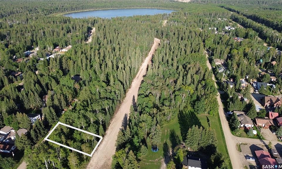 2nd image of 5 Black Spruce DRIVE