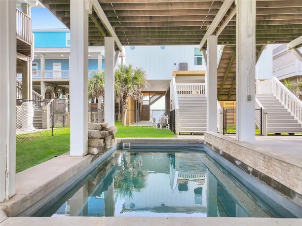 2636 Whitecap, Crystal Beach, TX 77650
