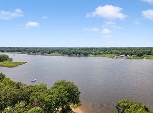 14 3rd Ave, Wareham, MA 02571