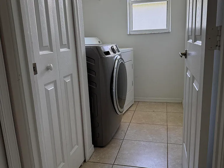 3419 SW Galeti St — Photo 10
