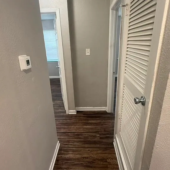 2520 Normont Cir #2520 — Photo 4