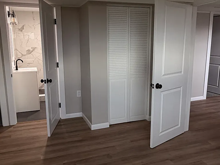 511 Diehl Dr — Photo 2
