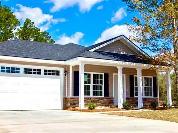 104 Haven Ct, Darien, GA 31305