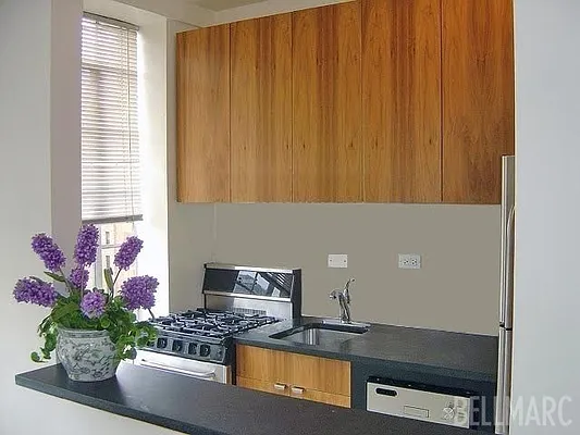 Rented by Bellmarc Realty | media 27