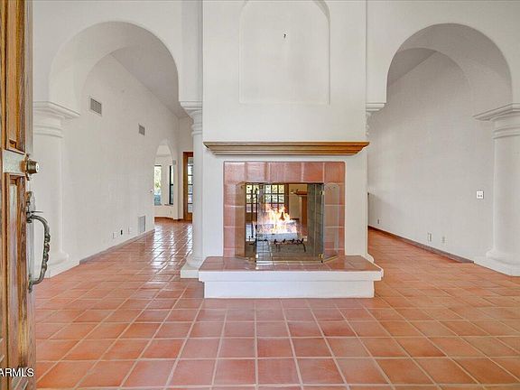 5th image of 8139 E SANDS Drive