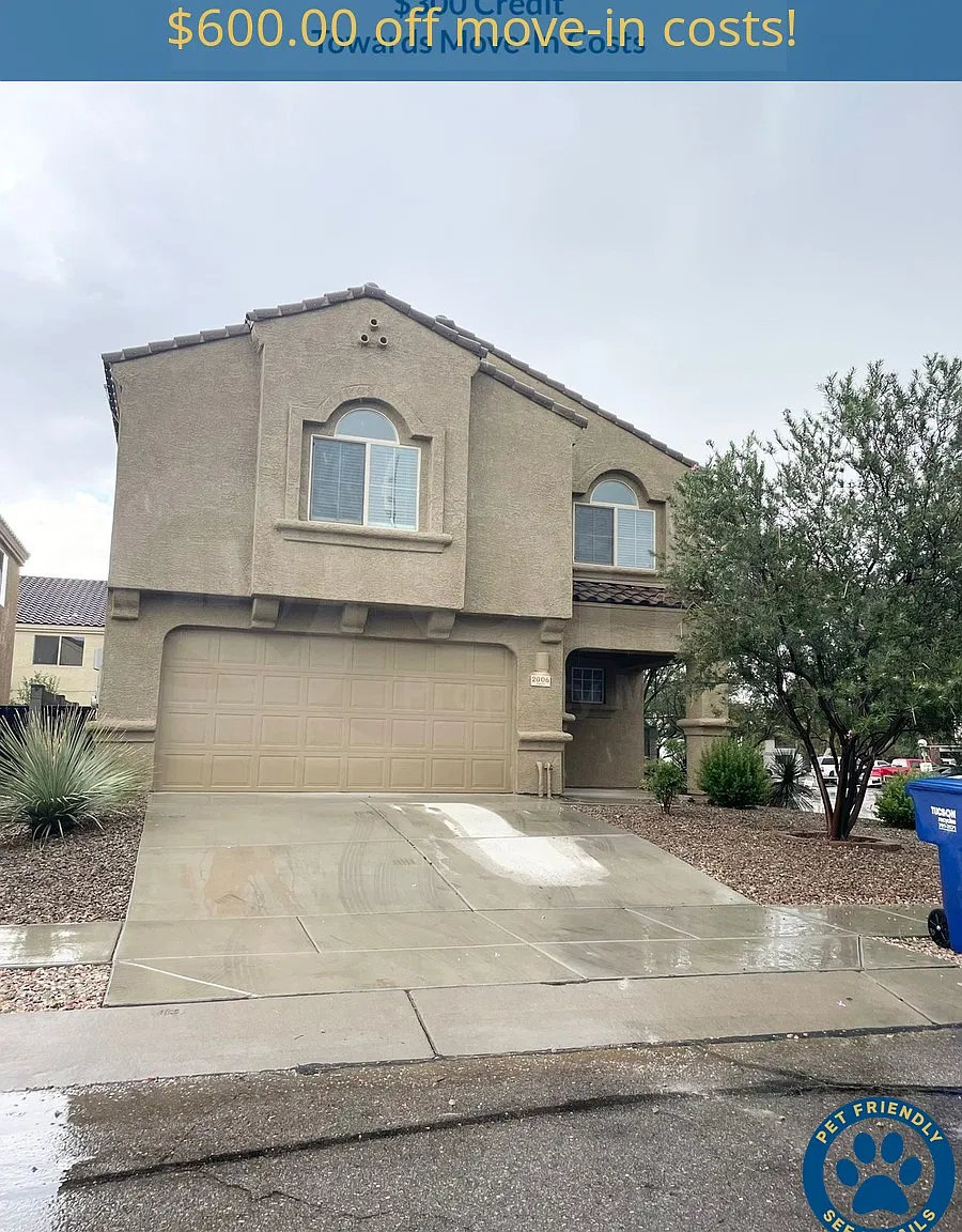 4 bed, 3.0 bath, 2301 sqft, $1,999 — Photo 1