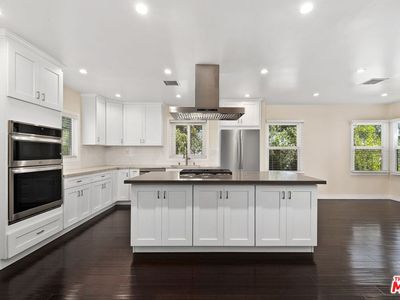 4401 W 58th Pl, Los Angeles, CA, 90043