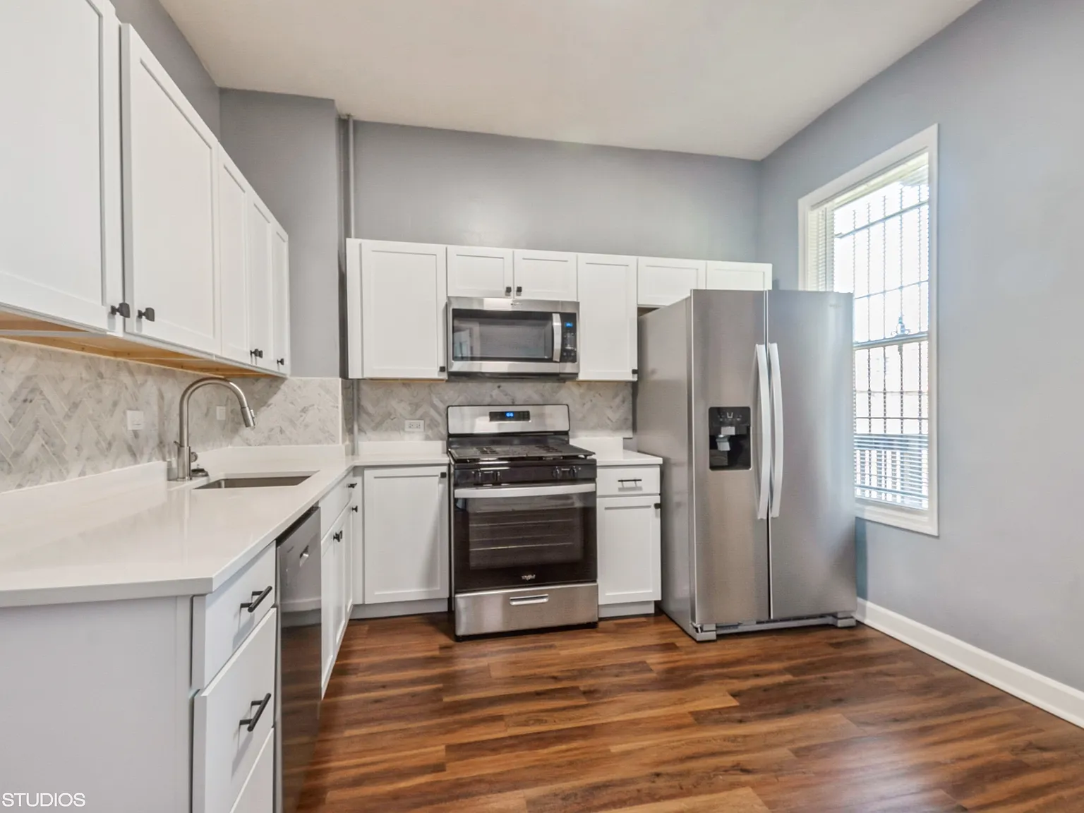 3 bed, 1600 sqft, $2,200 — Photo 1