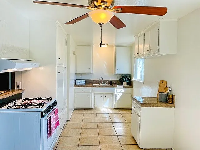 3444 W Olinda Ln #A8 — Photo 17