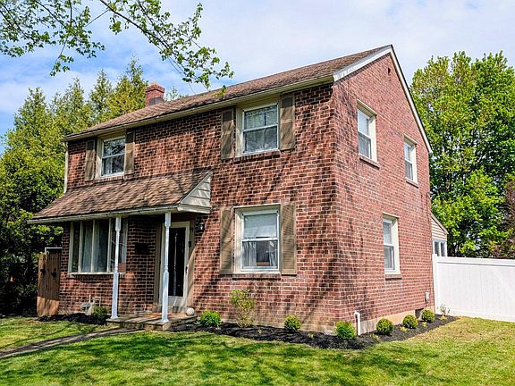 3rd image of 89 Worrell Dr