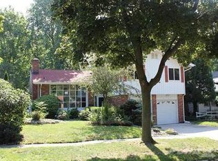 4005 Greenbrook Ln, Flint, MI 48507