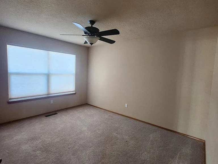 13243 Silver Peak Pl NE — Photo 16