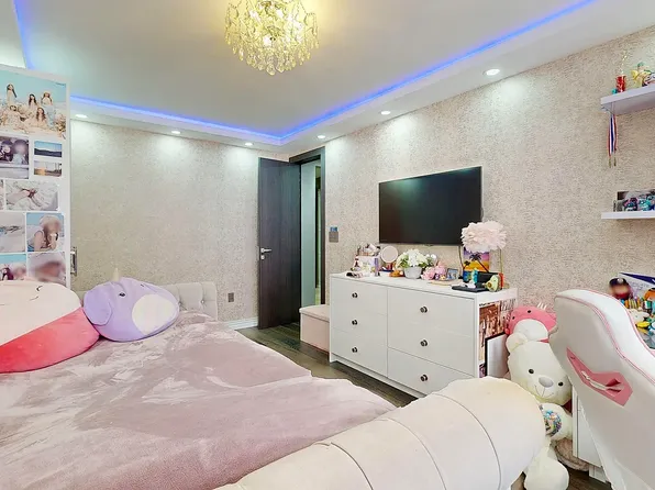 10 Avenue P image 14 of 34