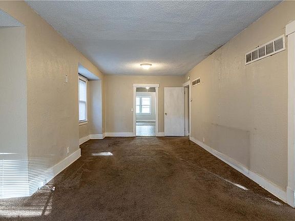 3rd image of 4515 Jarboe St
