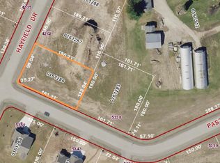 Pasture Ln #75, Omro, WI 54963