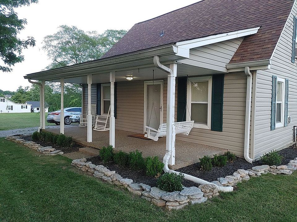 1st image of 131 Half Moon Dr
