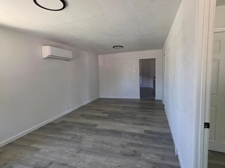 1178 E Park Way — Photo 5