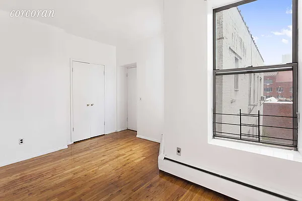 Rented by Corcoran | media 14