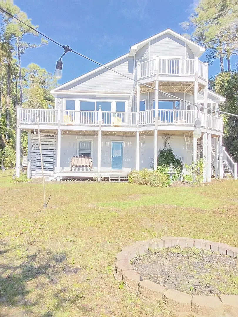 Beaufort Home with Intercoastal Water Views! — Photo 4