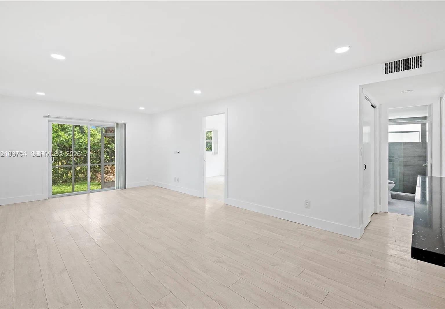 Crystal Hills Iii Condo — Photo 1