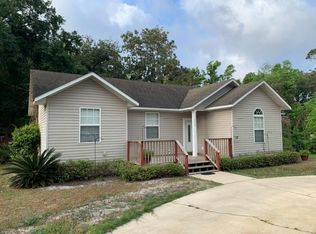 244 Bobby Cato St, Apalachicola, FL 32320