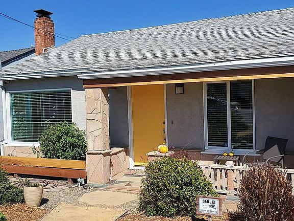 3rd image of 16056 Wellington Way
