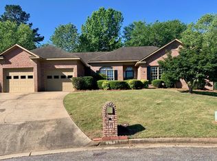 8388 Ridge Creek Ct, Columbus, GA 31904