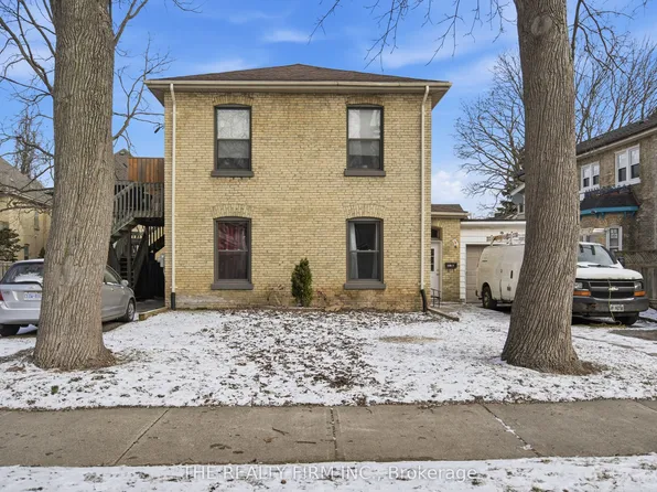 22 Victor St #2, London, ON N6C 1B7