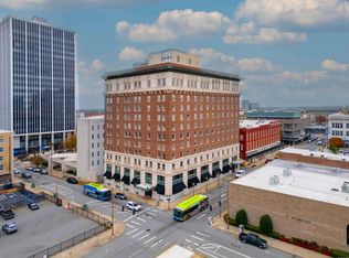 523 Louisiana St APT 9E, Little Rock, AR 72201