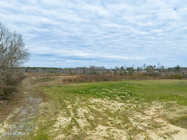 2 Daughtridge Farm Road, Rocky Mount, NC 27801