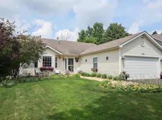 1841 Springside Dr, Crest Hill, IL 60403