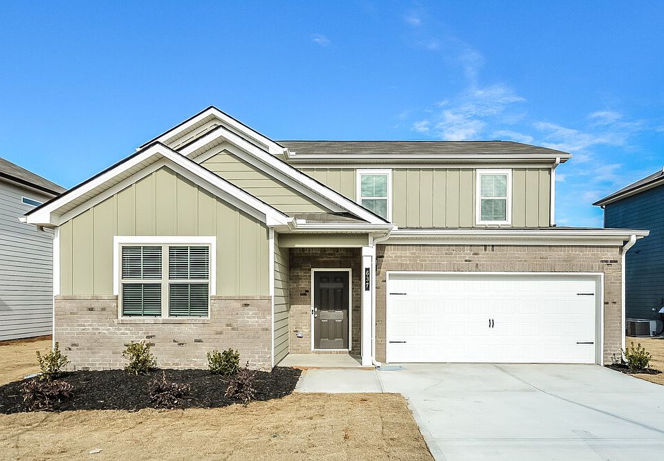 1st image of 637 Moorings Ave