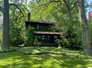 711 Forest Ave, Wilmette, IL 60091