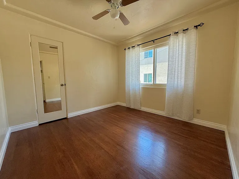 2687 Reynard Way — Photo 10