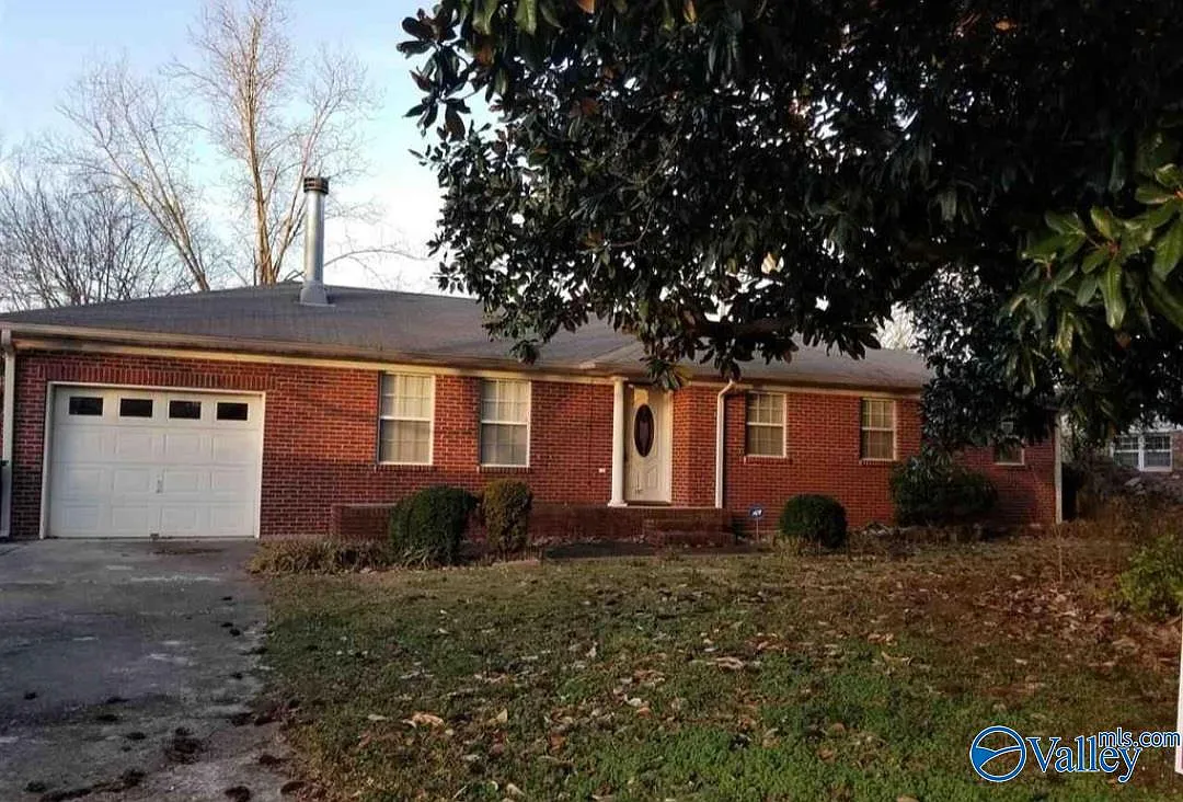 2 bed, 2.0 bath, 1450 sqft, $1,250 — Photo 1