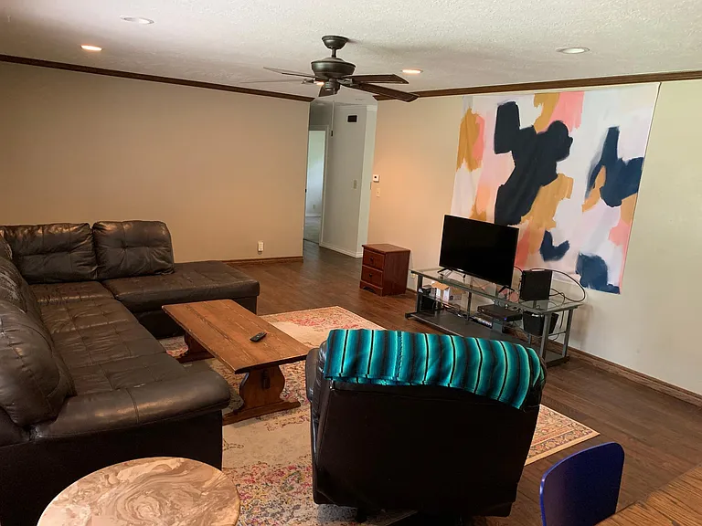 821 S Berry Rd — Photo 16